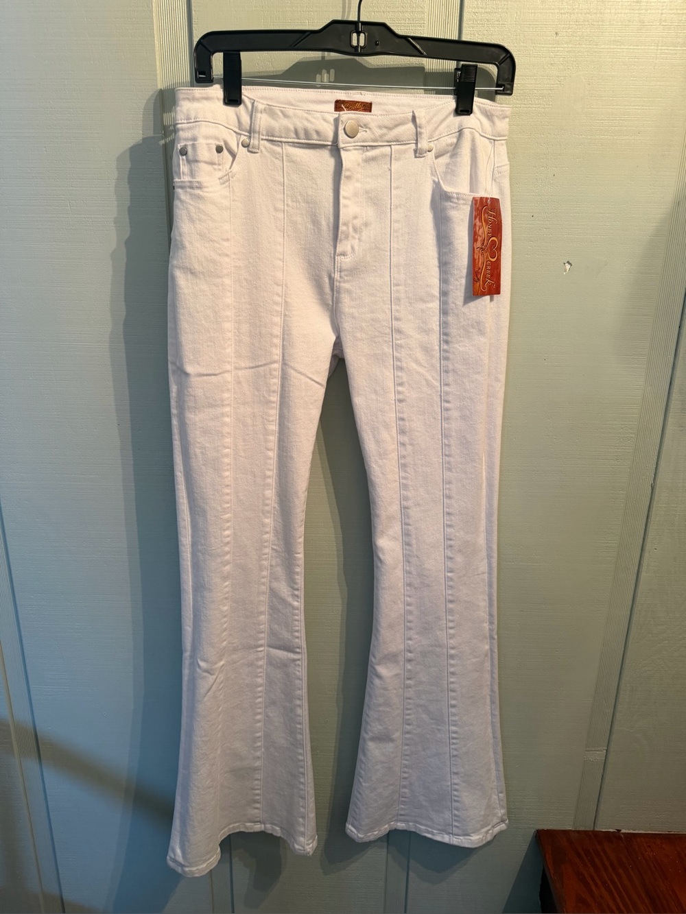 Scully Women's White Pamel Flared Jeans
